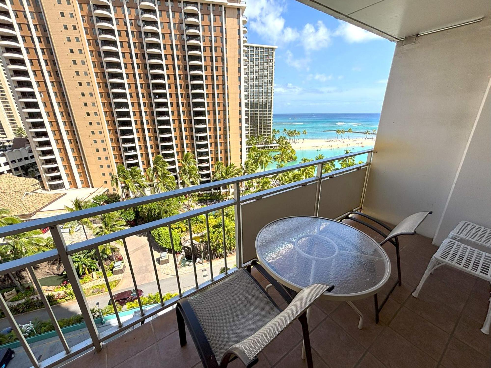 Holiday home Ilikai 1042 - Spacious With Ocean-lagoon Views *
