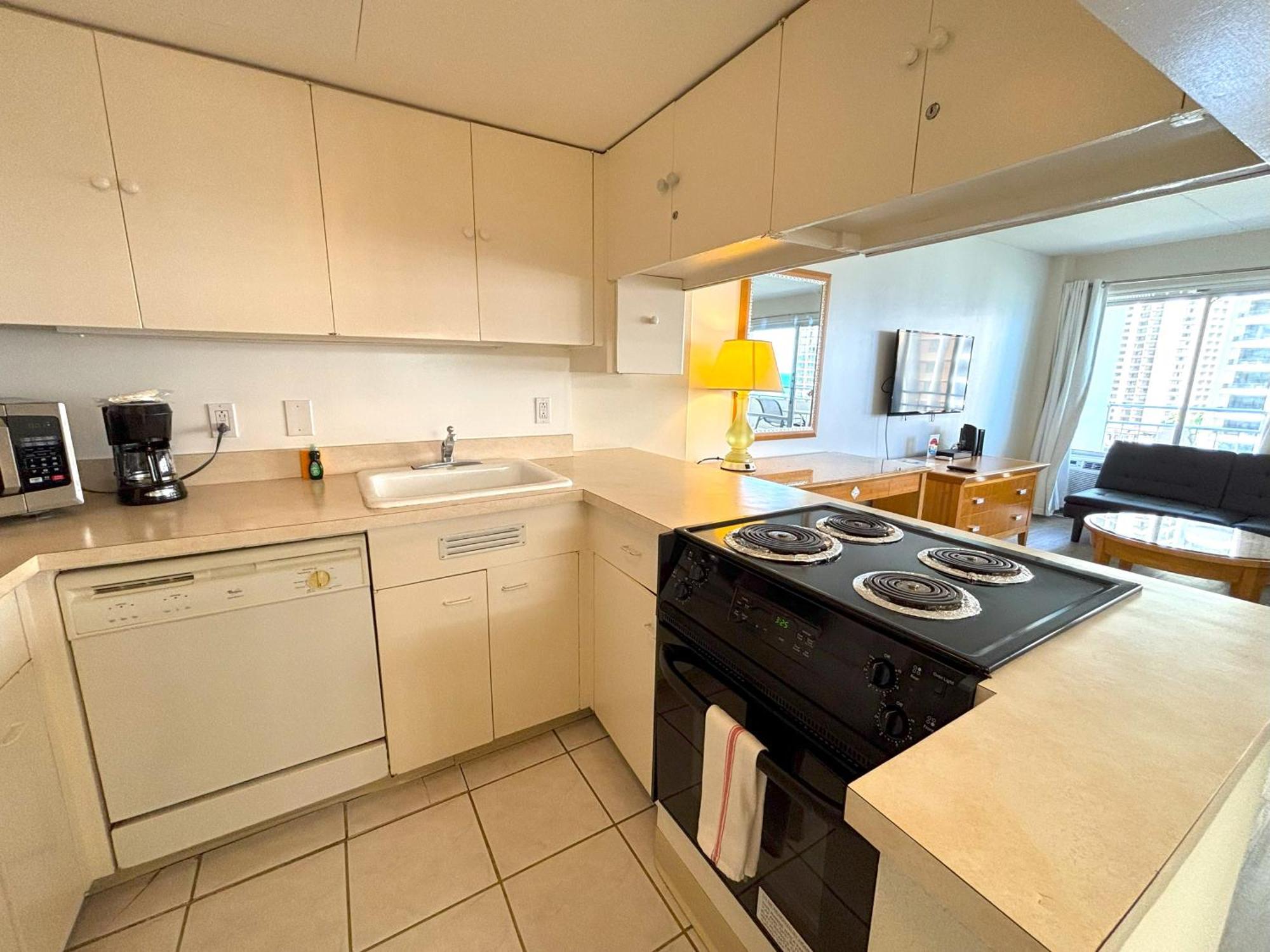 Ilikai 1042 - Spacious With Ocean-lagoon Views * Honolulu